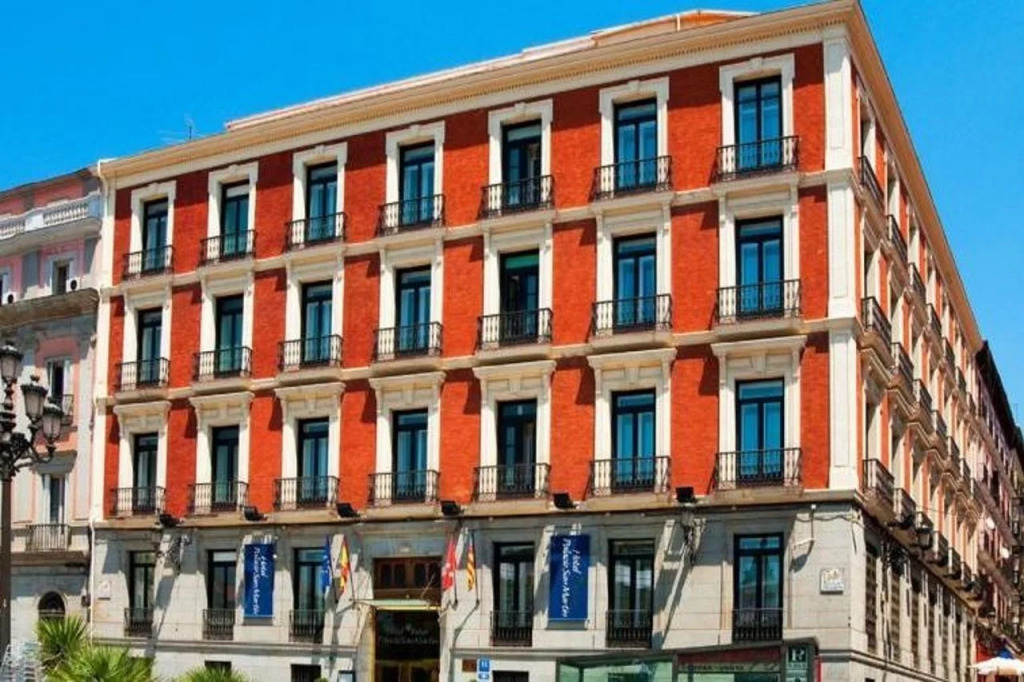 Hotel Intelier Palacio San Martín - Photo 1