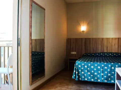 Hotel Iris - Photo 4