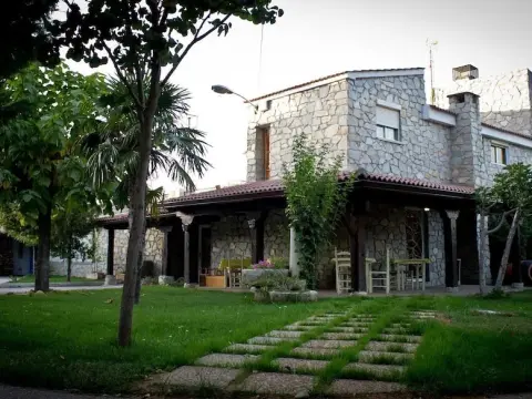 Hotel Jaramiel - Photo 1