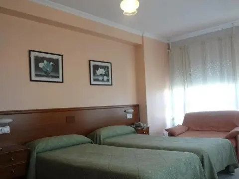 Alda Narón - Photo 2