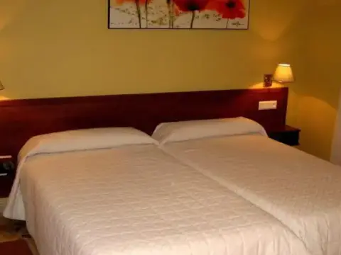 Hotel La Torre - Photo 2