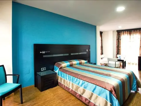 Hotel Las Fuentes - фото 4