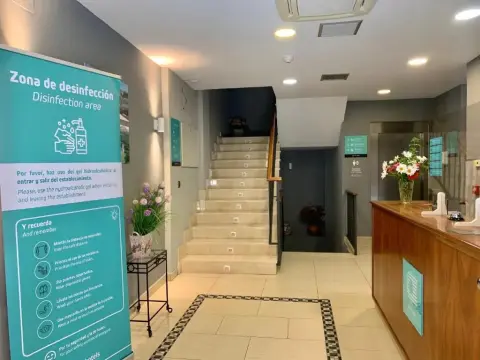 Hotel Los Templarios - Photo 2