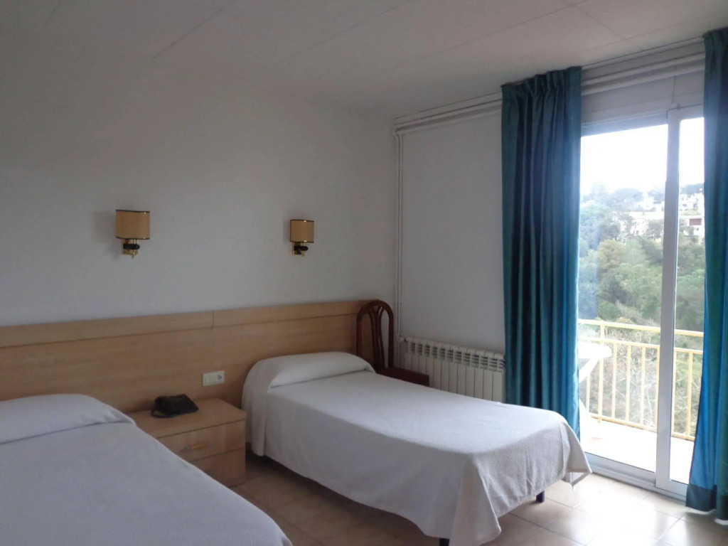 Hotel Montañamar - Photo 3