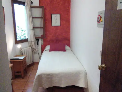 Hotel Morales - Photo 2