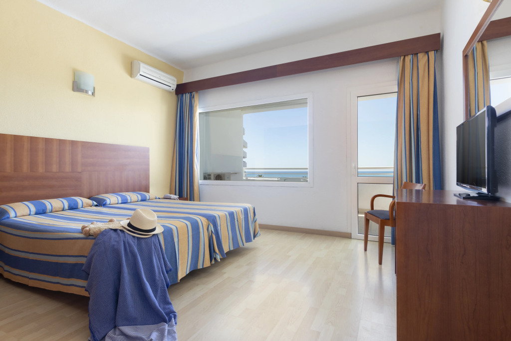 Hotel Palia La Roca - Photo 4