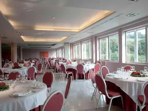 Hotel Parque Astur - Photo 1