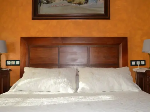 Hotel Plaza de Toros - Photo 4