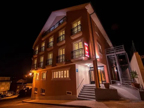 Hotel Porto do Barqueiro - Photo 1