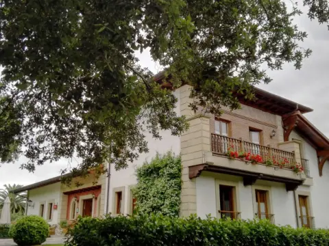 Hotel Posada La Robleda - Solo adultos - Photo 1