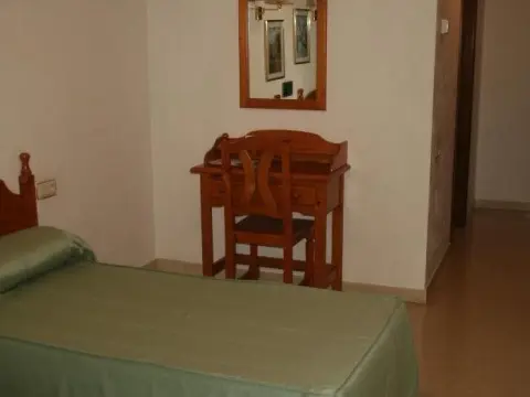 Hotel Puitavaca - Photo 4