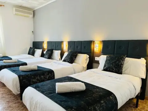 Hotel Restaurante Mr - Photo 3