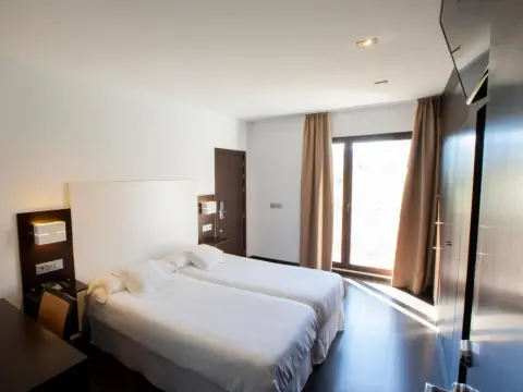 Hotel Rural Las Monteras - Photo 2