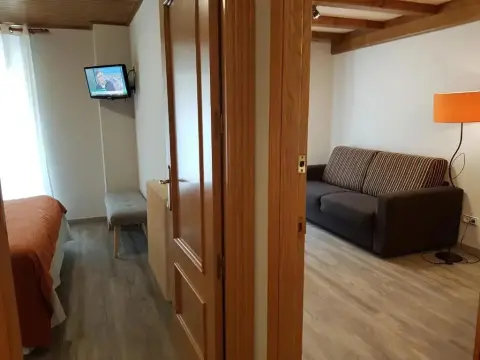 Hotel Sant Roc - Photo 3