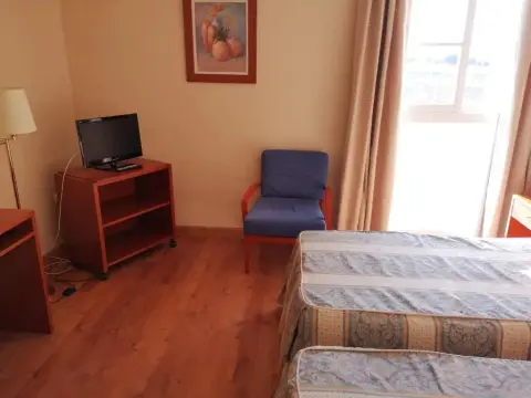 Hotel Santa Ana - Photo 4