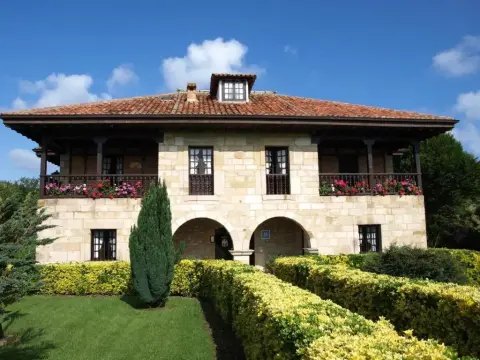 Hotel Siglo XVIII - Photo 1