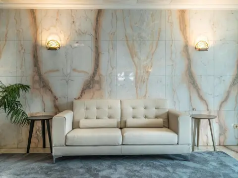 Hotel Ton - Photo 1