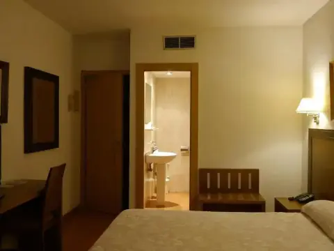 Hotel Torrezaf - Photo 3