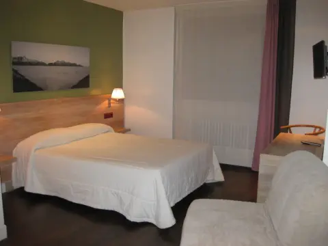 Hotel Valdecoro - Photo 1