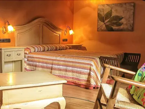 Hotel Valle del Silencio - Photo 3