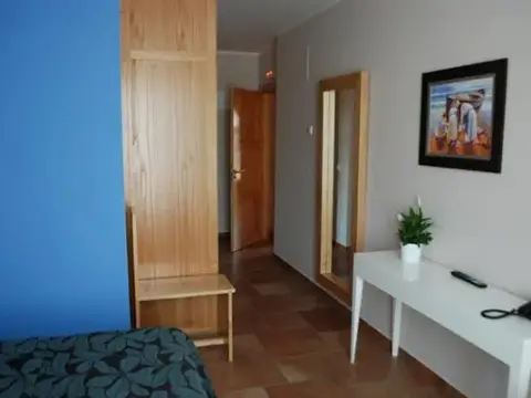 Hotel y Apartamentos Sur de la Bahía - Photo 3