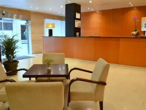 Hotel Zenit Malaga - Photo 2