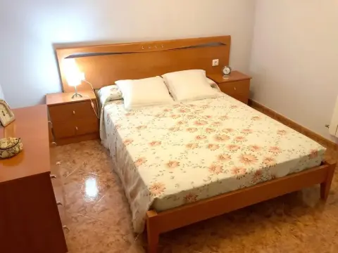 House With 3 Bedrooms in Madrigal de las Altas Torres, With Furnished Terrace - Photo 4