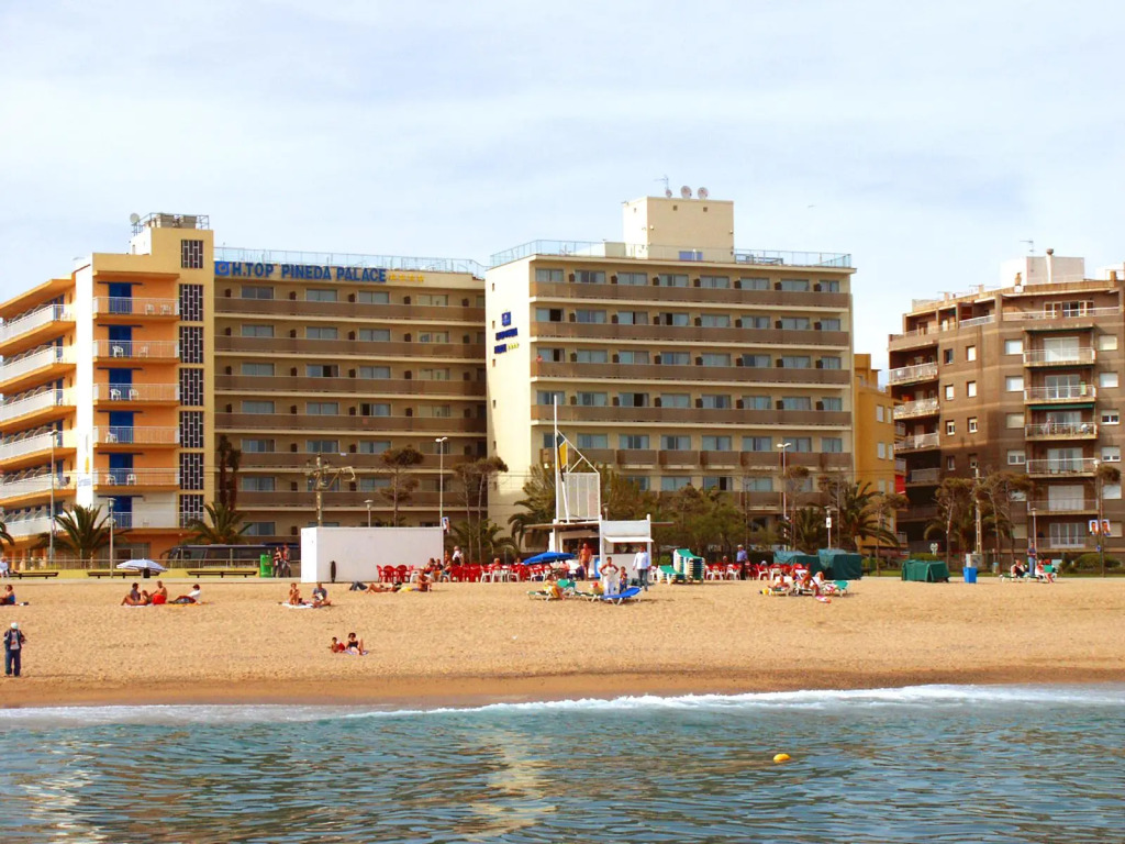 H.TOP PINEDA PALACE HOTEL (ADULTS RECOMMENDED 18+)