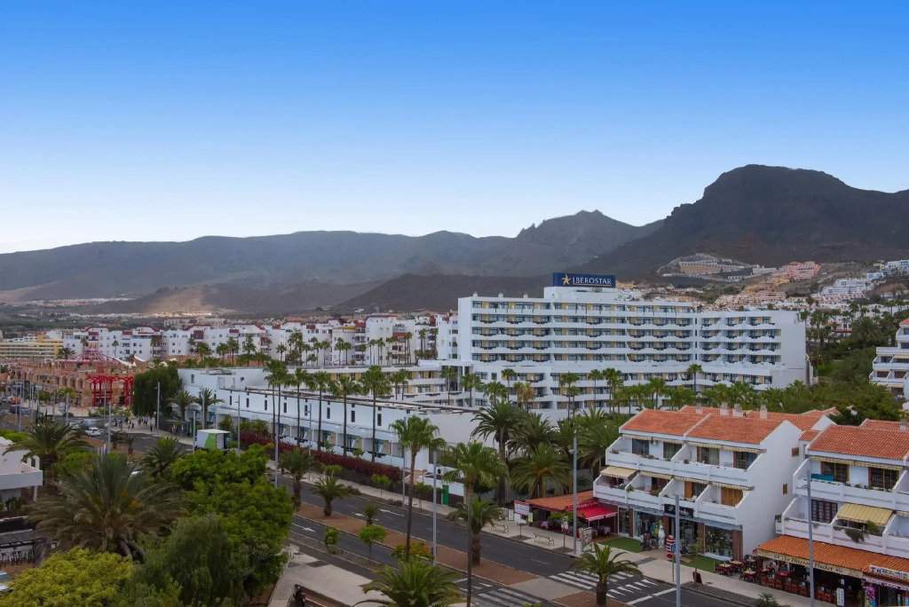 Iberostar Waves Bouganville Playa