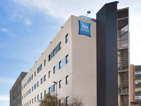 ibis budget Málaga Centro - Photo 1