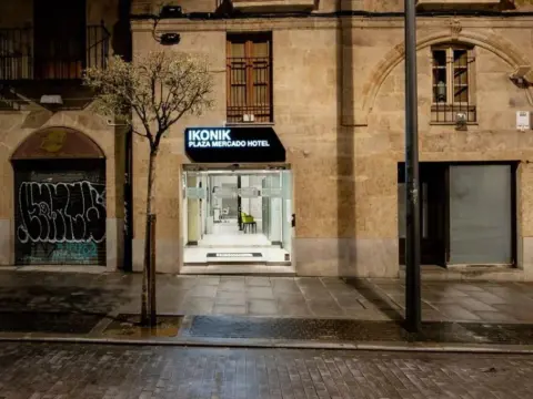 Ikonik Plaza Mercado - Foto 1