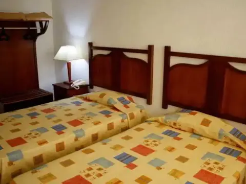 Islazul Moron - Photo 2