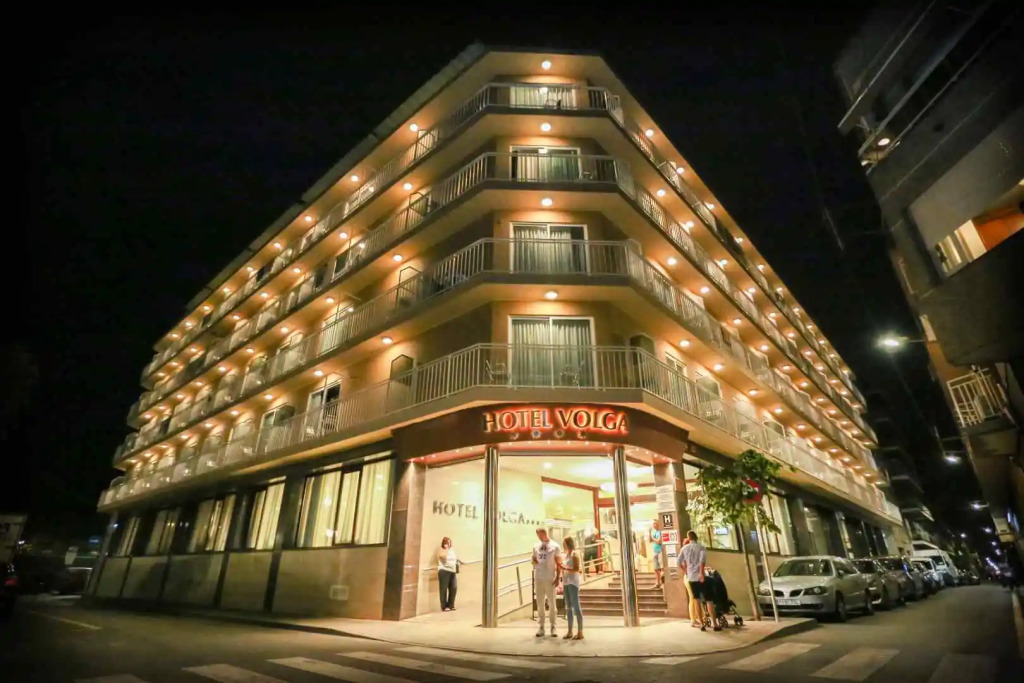 VOLGA HOTEL