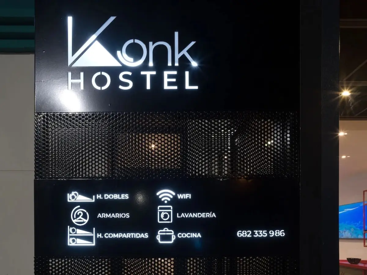 Konk Hostel