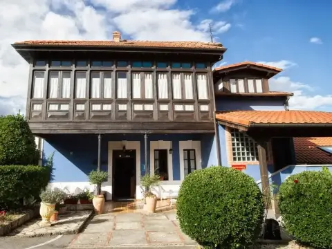 La Casona de Sobrepiedra - Photo 1