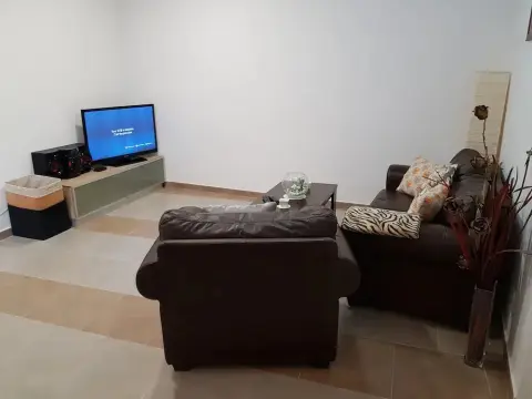 La Florida Apartments - Photo 3