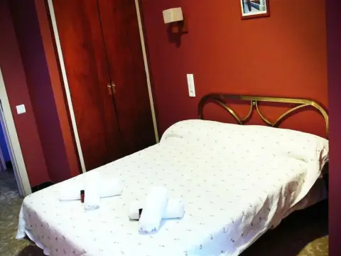 La Fonda Llobera - Foto 2