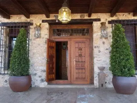 Hotel Rural La Moragona - Photo 1