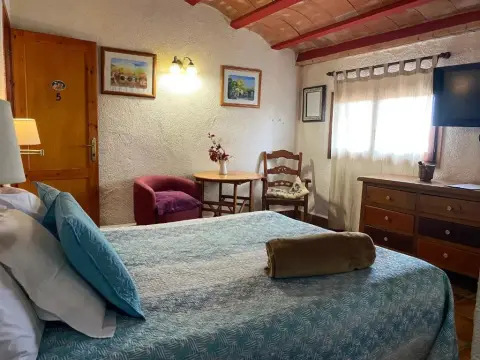 La Olivera APARTHotel Rural Suites bañera hidro o Jacuzzi privados - Photo 2