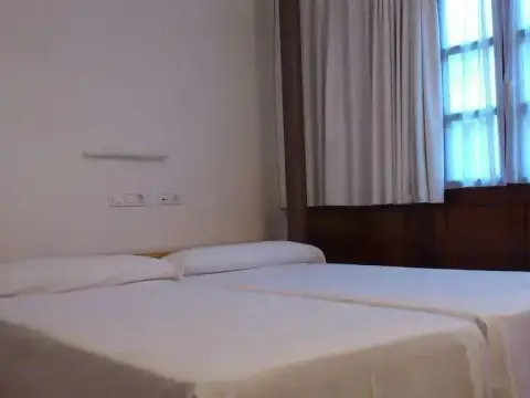 La Plaza Hotel Luanco - Photo 3