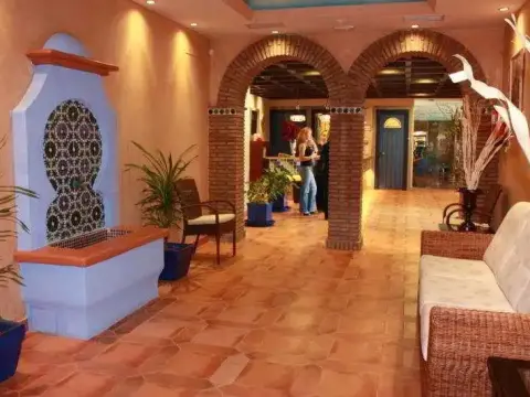 La Santa Cruz Resort - Photo 2