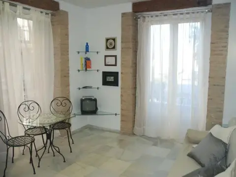 Living Valencia - Jardín del Turia - Photo 3