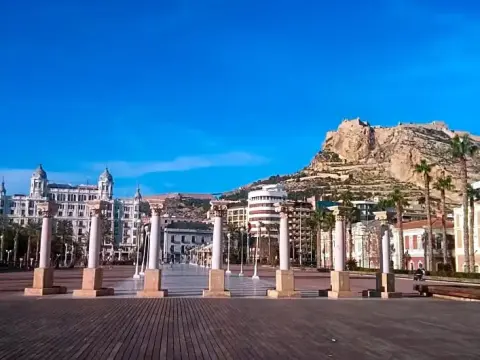 Love Alicante - Photo 4