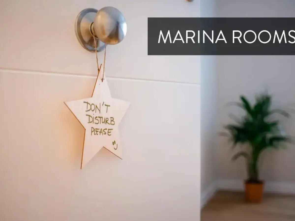Marina Rooms