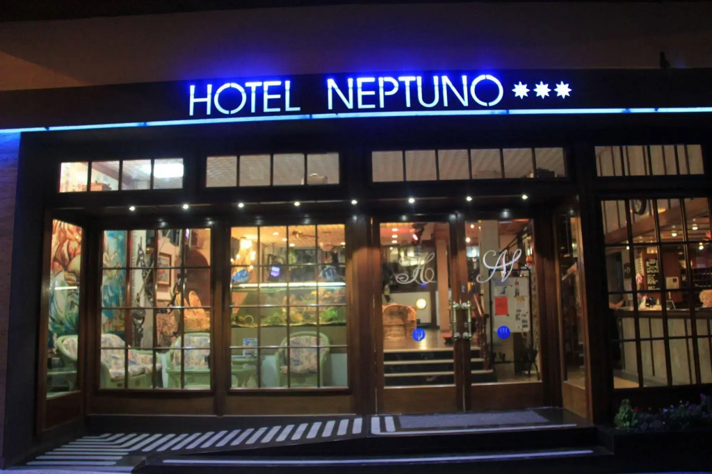 HOTEL NEPTUNO & SPA