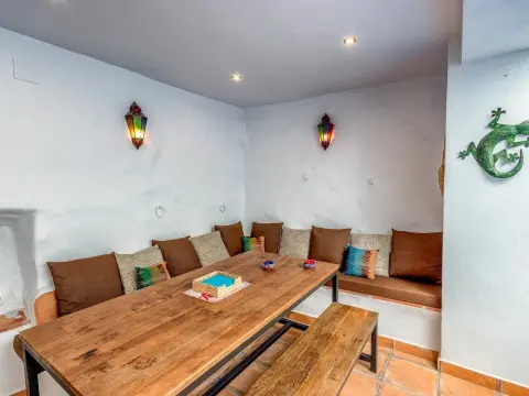 No 9 Competa - Photo 3