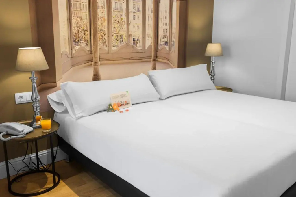 Meson Castilla Atiram Hotel  - Photo 4