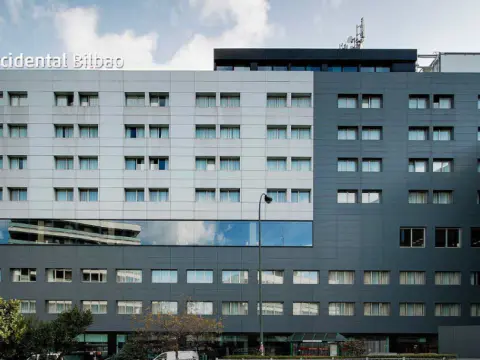 Occidental Bilbao Hotel - Photo 1