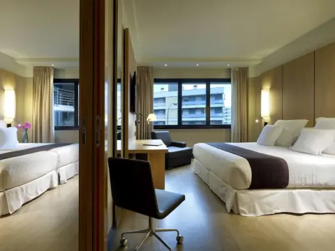 Occidental Bilbao Hotel - Photo 3