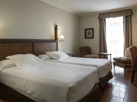 Parador De Monforte De Lemos - Photo 3